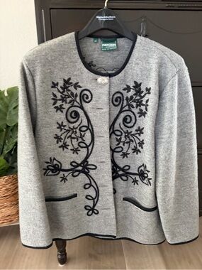 Geiger Gray Wool Black Embroidered Cardigan Sweater Jacket  Large 40 Austria